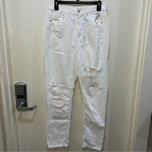 American Eagle White Ripped Mom Jeans Size 8 Long